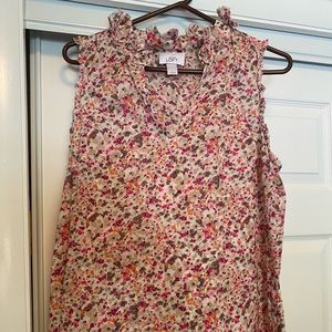 Sleeveless, light weight cotton blouse